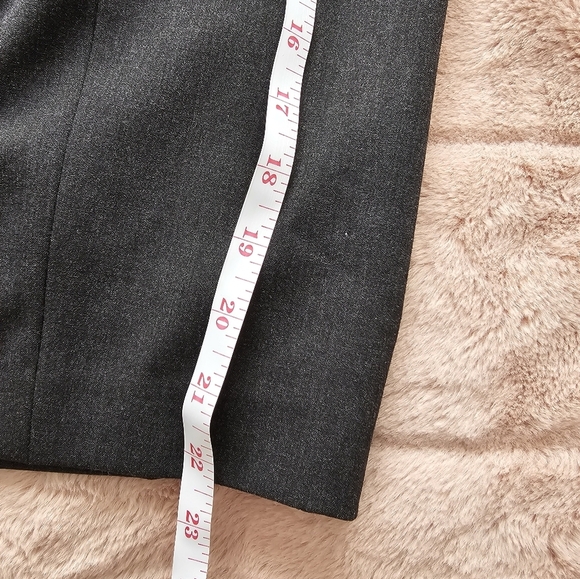 RW&Co Size 0 Chic Gray Pencil Skirt work wear - Picture 5 of 5